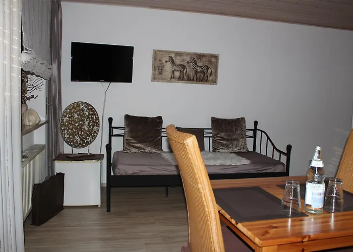 בית הארחה Gaestehaus Schnabel Großwallstadt